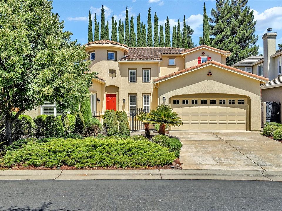 1st image of 4660 Spyglass Dr