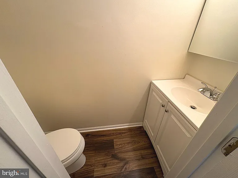 16 Dorchester Cir — Photo 7