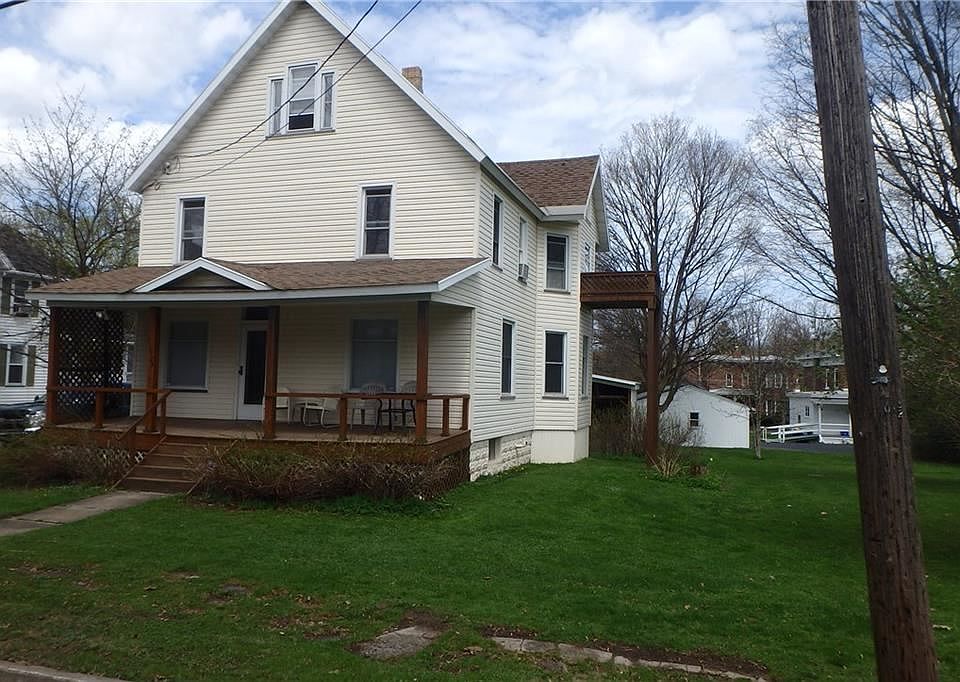 1st image of 11925 Orchard St