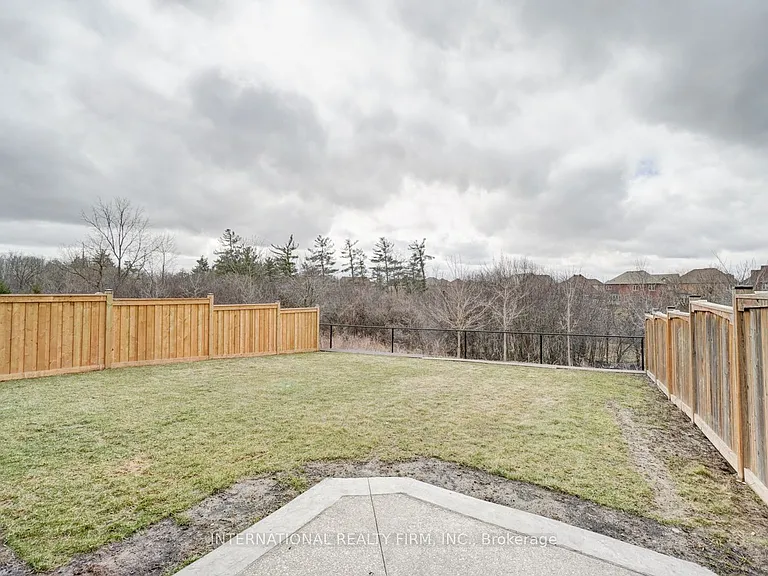 52 Angelgate Rd — Photo 9