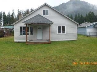 1120 Emens Ave N, Darrington, WA