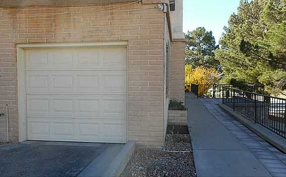 3rd image of 4618 N Stanton St #6