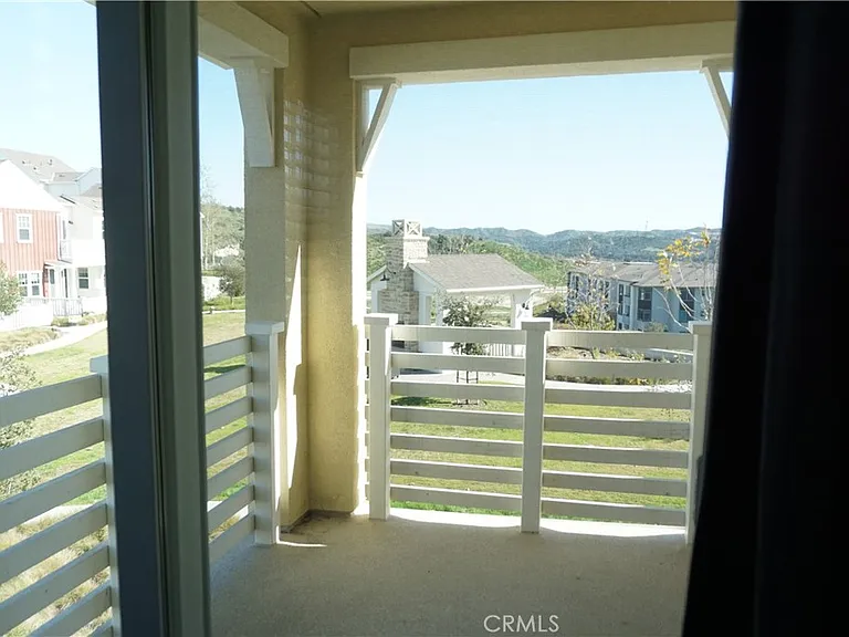 163 Patria — Photo 14
