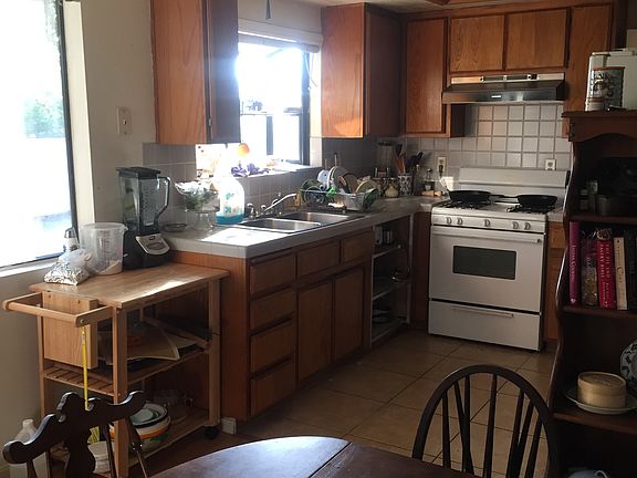 4th image of 234 E Palm Ave