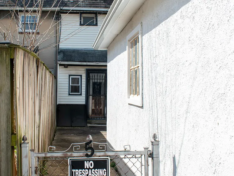 5 Portship Rd — Photo 34