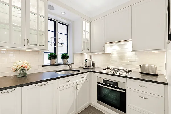 Rented by Compass | media 6