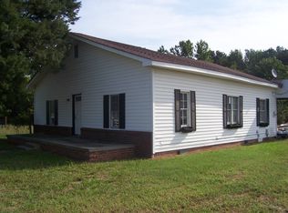 5886 Nc Highway 96 N, Selma, NC 27576