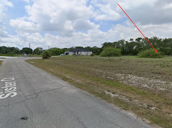 7006 Sister Ct, Labelle, FL 33935