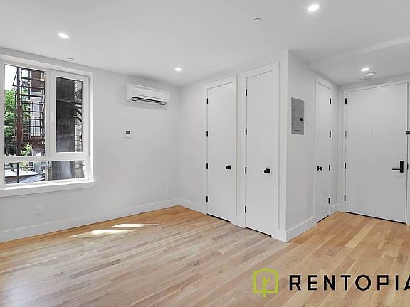 4th image of 438 Union Ave #2E