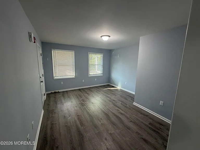 816 King Georges Rd #2 — Photo 7