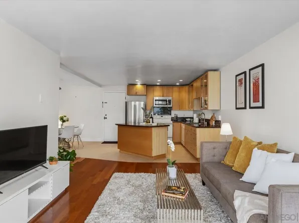 8308 Regents Rd Unit 2K, San Diego, CA 92122