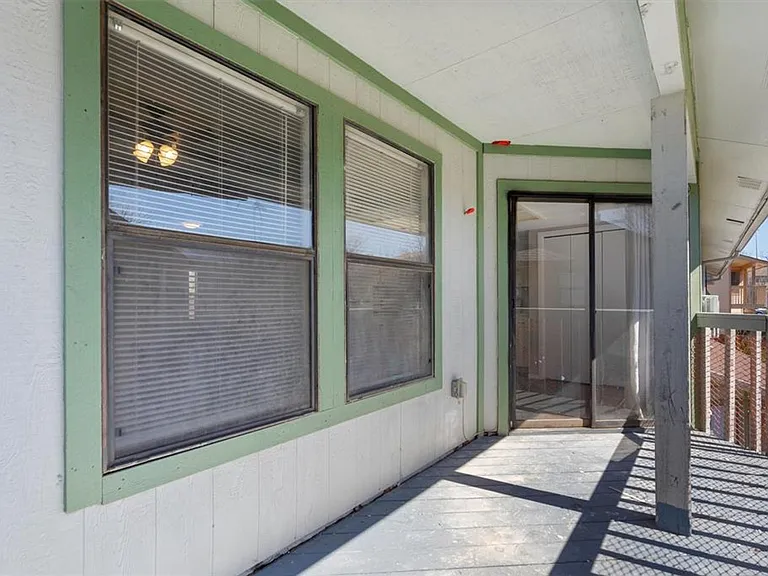 1701-1711 Rawhide Loop — Photo 13