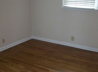 948 Parkstone Dr, Stone Mountain, GA 30083