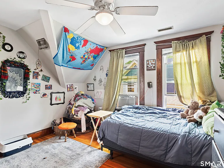 255 W Elm St #3 — Photo 7