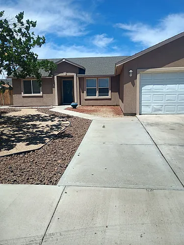 665 Jennys Ln Photo 1