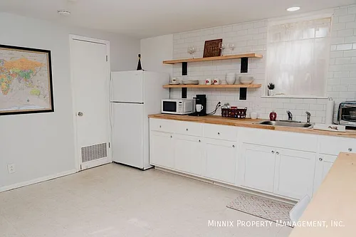 1602 Avenue Y #B Photo 1