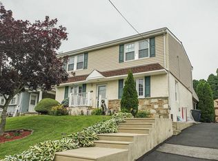 515 Forest Hills Ave, Philadelphia, PA 19116