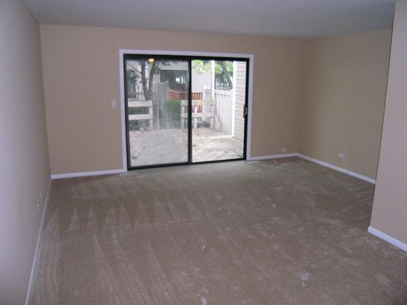 4th image of 1089 E Randville Dr