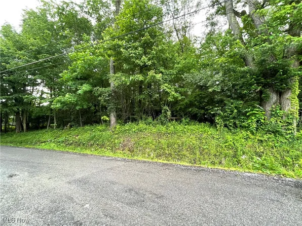 Park Way & Christian Pl, East Liverpool, OH 43920