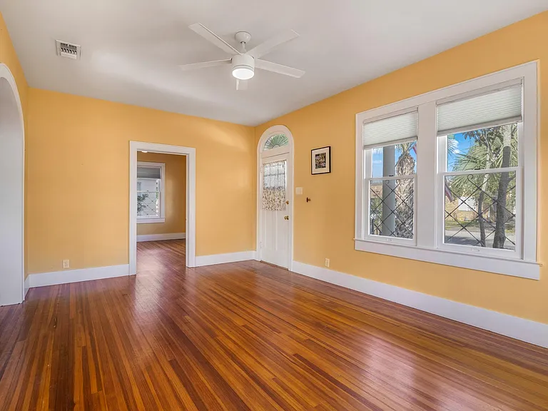 4823 Fannin Dr — Photo 7