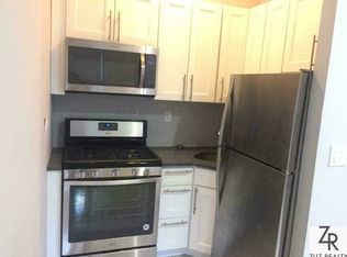 122 Clinton Ave #2B, Brooklyn, NY 11205