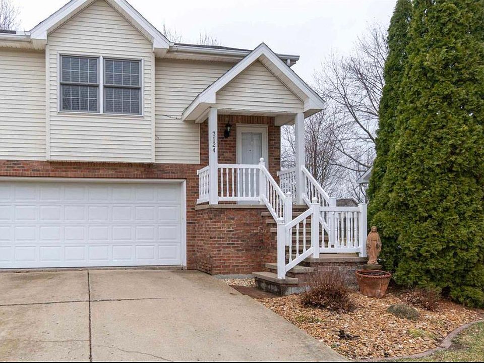 1st image of 7124 N Rockvale Dr