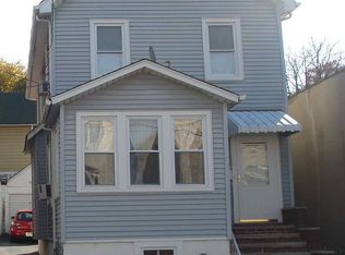 342 9th St, Fairview, NJ 07022