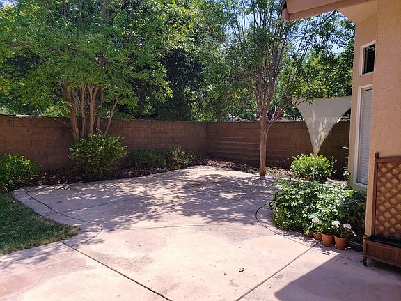 5th image of 3999 Meadow Wood Dr
