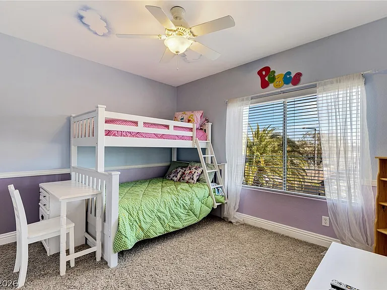 724 Pinnacle Heights Ln — Photo 44