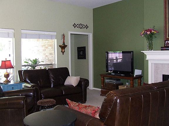 5th image of 13010 Rosewood Glen Dr