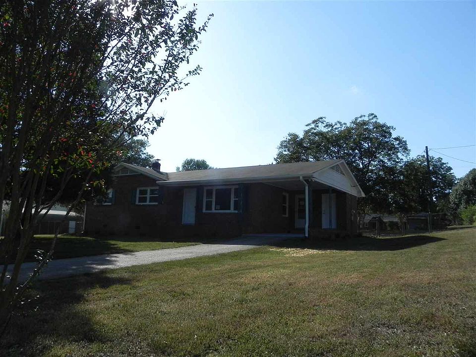 1st image of 162 Foxhall Rd