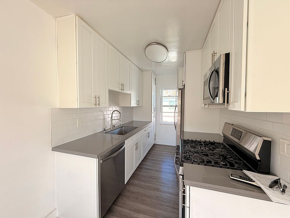 1st image of 2005 Talmadge St #17