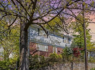 106 Bronxville Rd, Yonkers, NY 10708