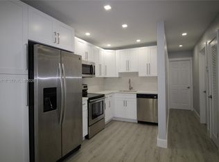 Casa Granada, Palmetto Bay, FL 33176