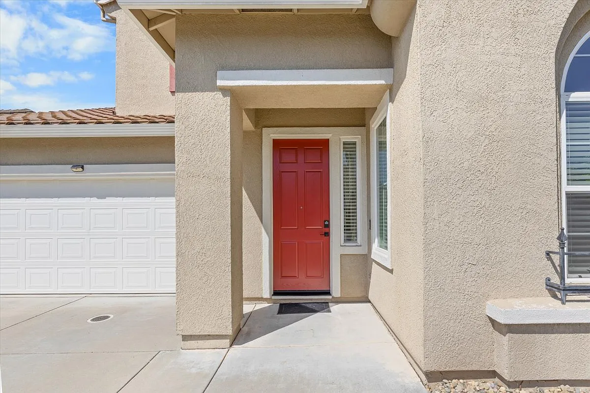 Building Photo - 9238 Lamprey Dr
