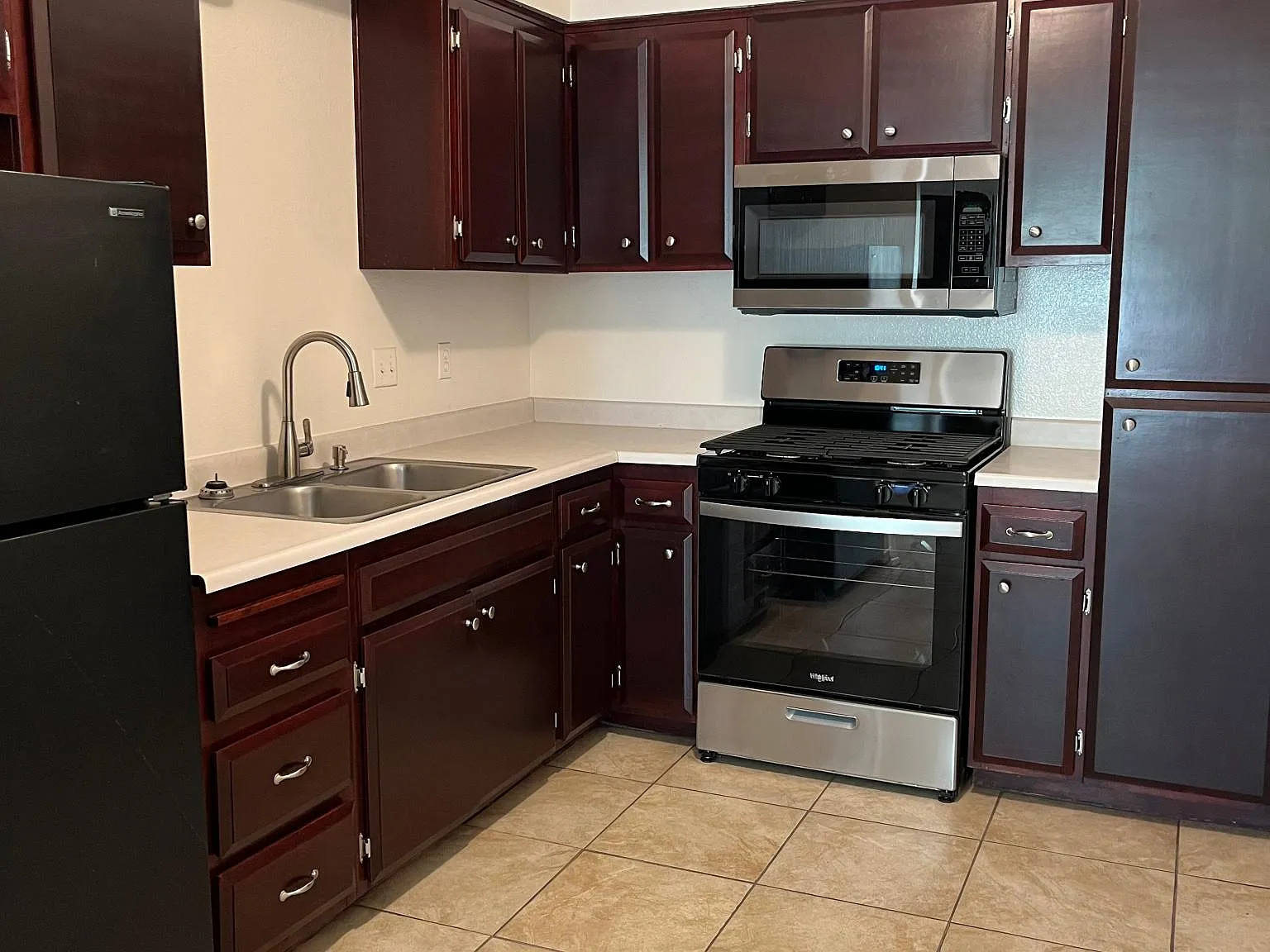 2 bed, 644 sqft, $1,150 — Photo 4