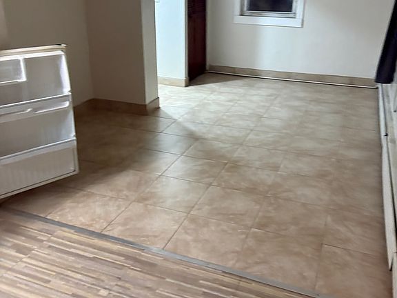 5th image of 2960 Philip Ave Suite 1