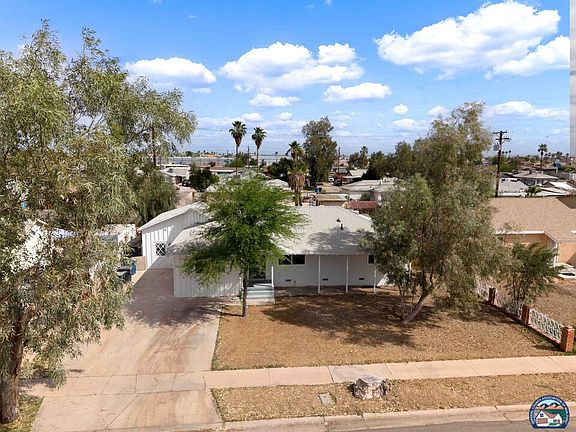 3rd image of 1524 W Holt Ave