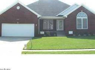 7811 Meadow Breeze Ct, Louisville, KY 40291