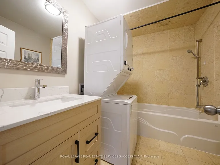 1195 Holton Heights Dr — Photo 16
