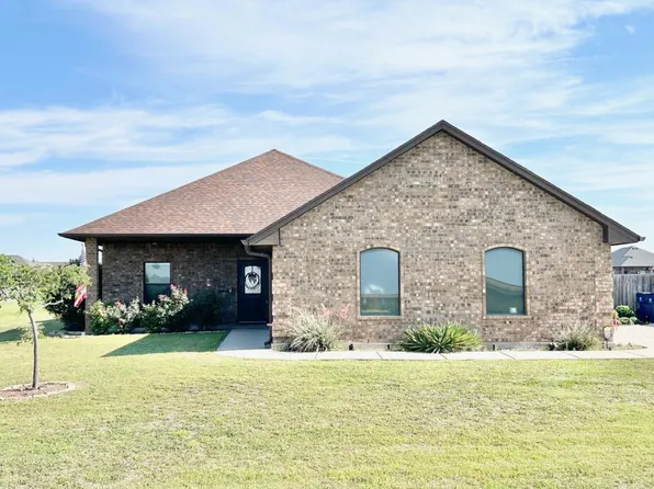 8470 SW Sun Valley Dr, Lawton, OK 73505