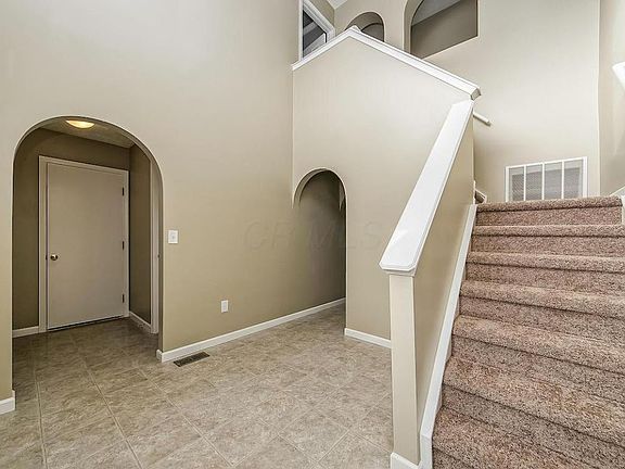 2nd image of 57 Knights Bridge Dr W