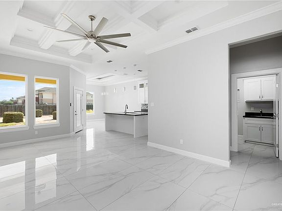 3rd image of 2603 E Imperial Oaks Dr