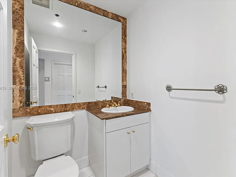 2134 Fisher Island Dr #2134 — Photo 21