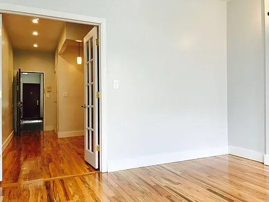 Rented by Bright Villas LLC | media 26