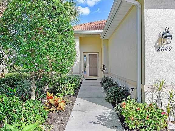 4th image of 2649 Wax Myrtle Ct