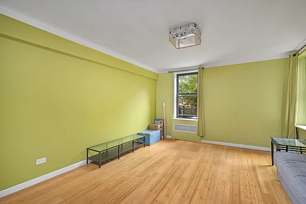 Sold by Ilite Realty Inc | media 28