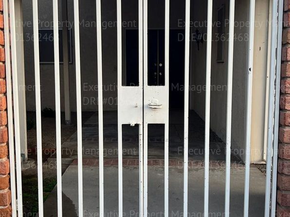 4405 Charter Oaks Ave