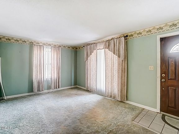 4th image of 2321 Lakewood Ave