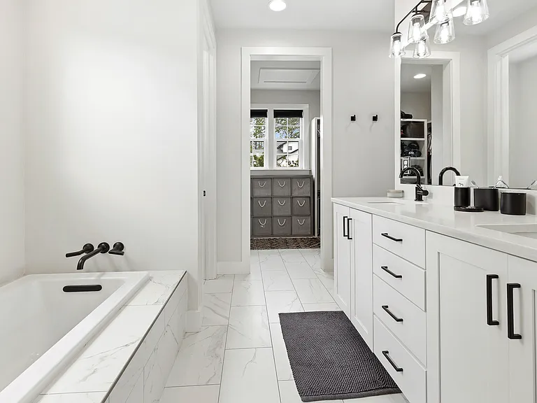 77 W Lamb Dr — Photo 13
